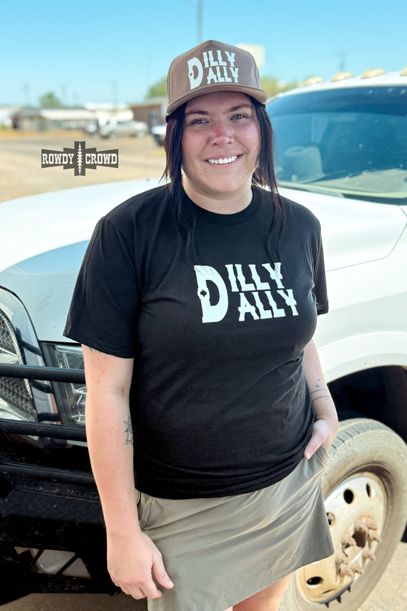 Dilly Dally Tee