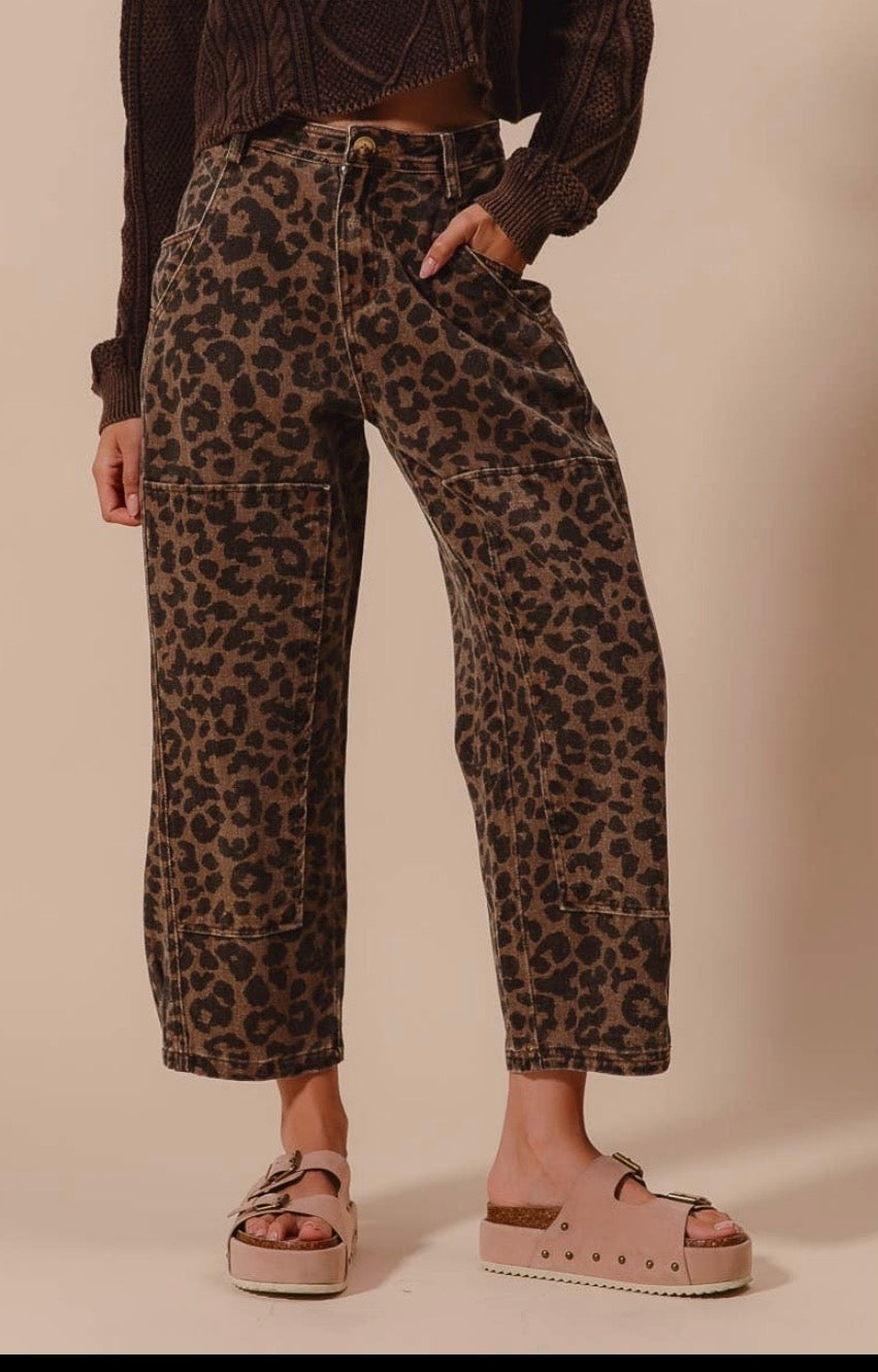 Leopard Barrel Jeans