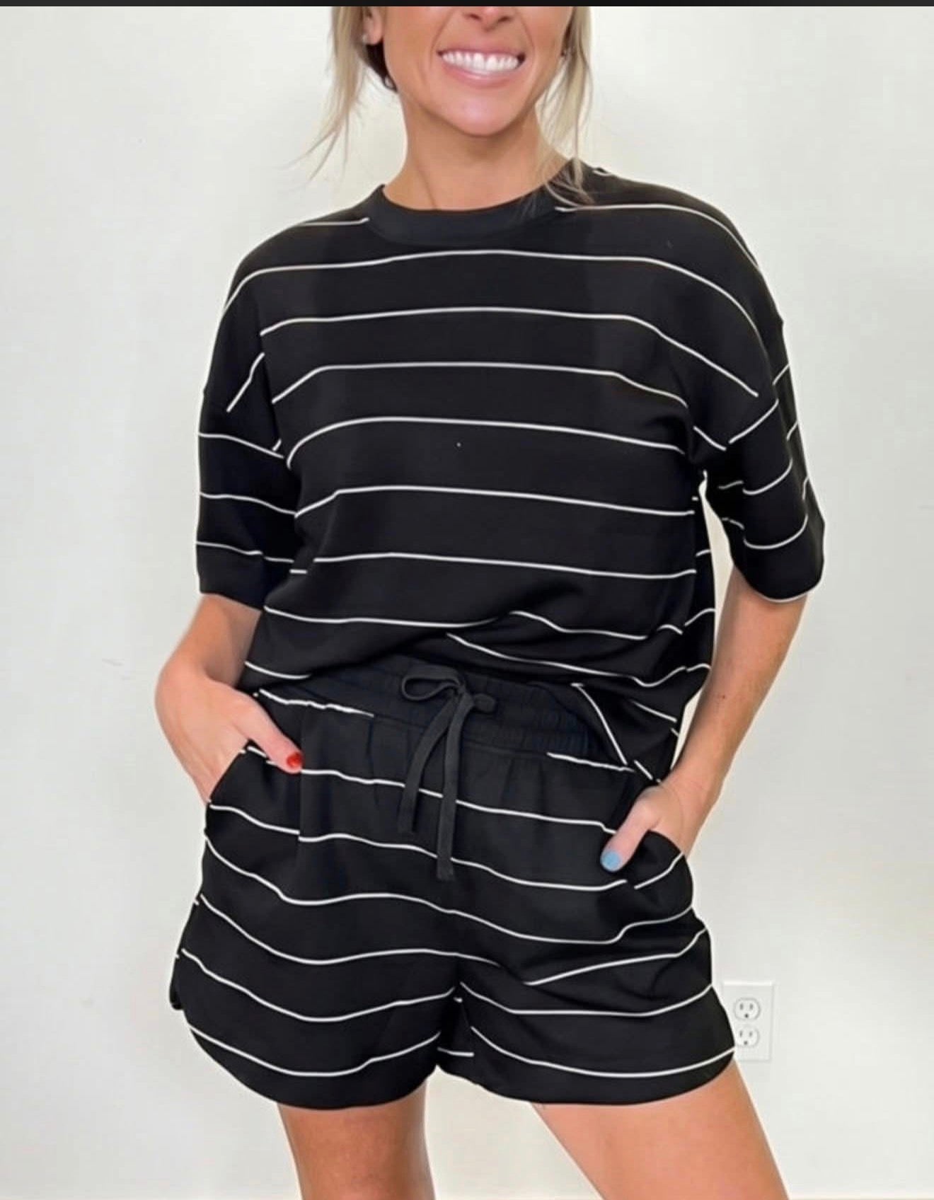 Black stripe short set