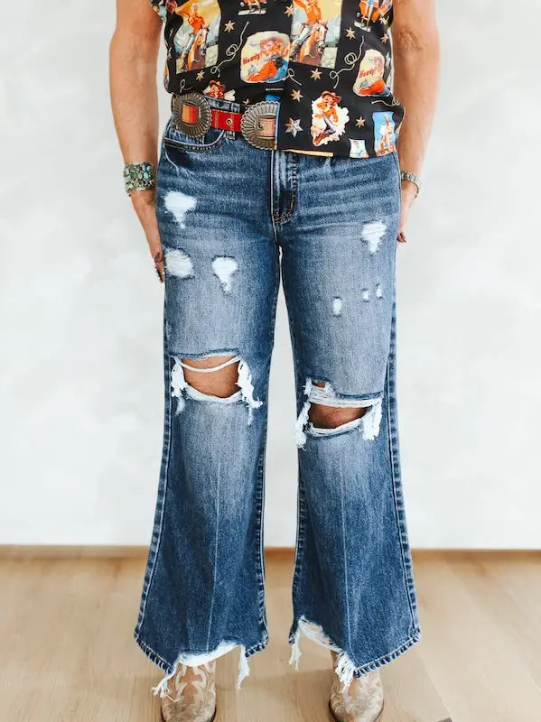 Mid Wash Distressed Mid Rise Wide Leg Frayed Jeans 30in