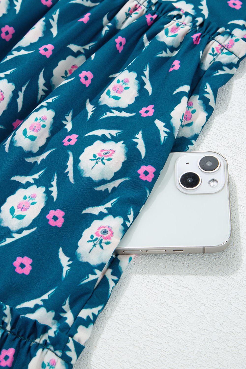 b643abcf-6ef8-4fc7-bcbf-3e4524a4128f-Max